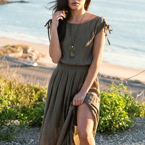 Joyfolie Gia Dress - Olive - Medium - NWOT